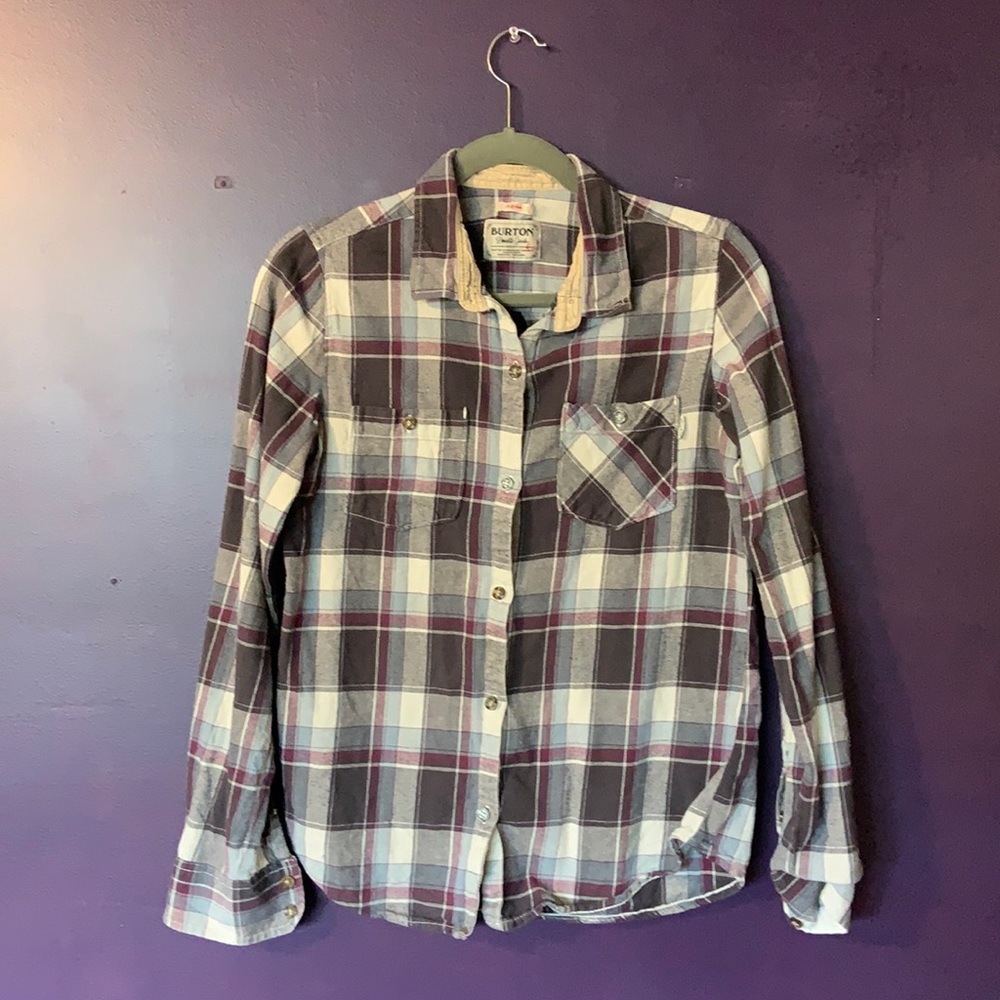 Women’s Burton plain button up